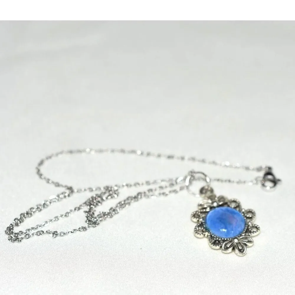 Nostalgic Art Deco Blue Chalcedony Rose 1